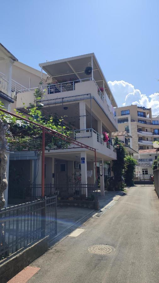 Apartments Familia Будва Экстерьер фото