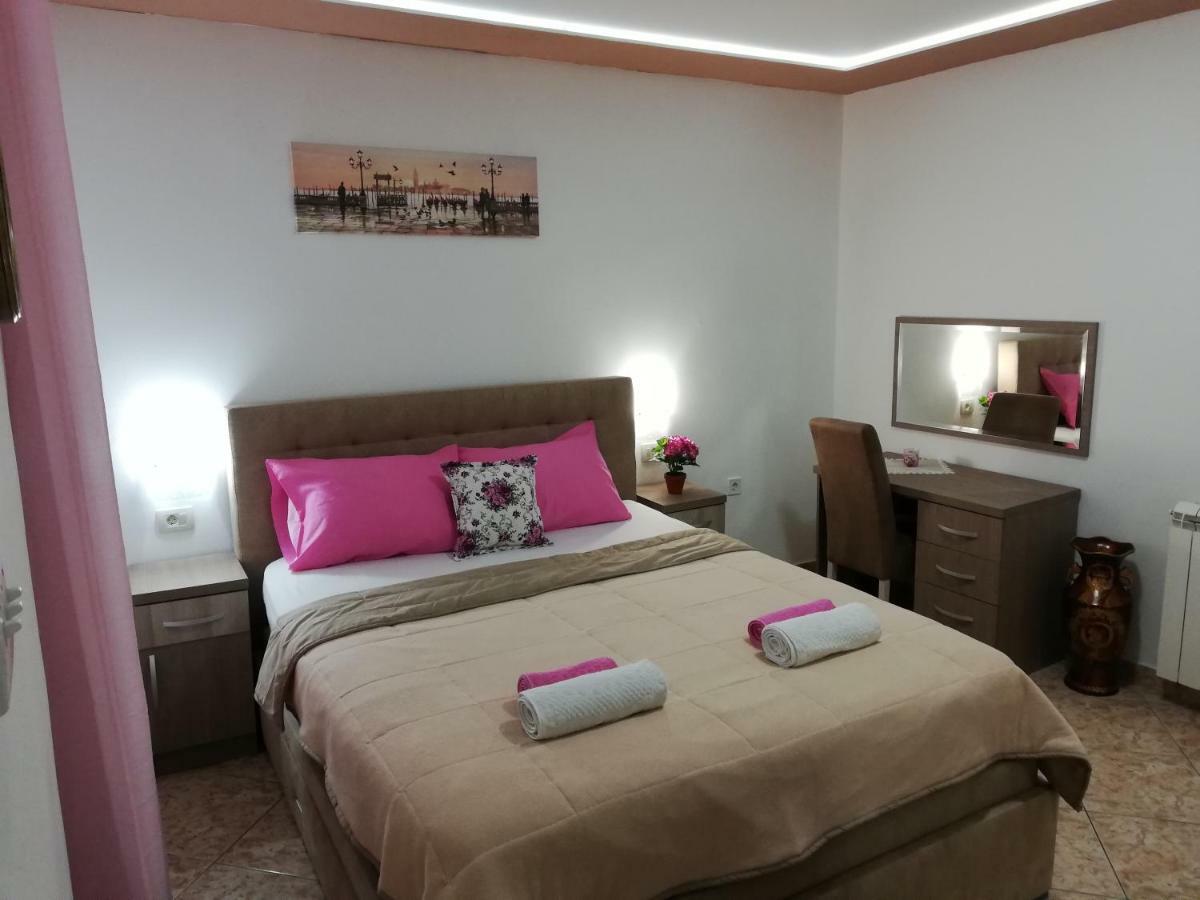 Apartments Familia Будва Экстерьер фото